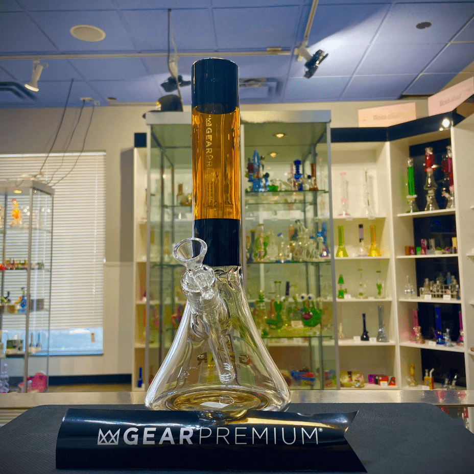 Gear Hylton 7mm Colored Beaker-13" Steinbach Vape SuperStore and Bong Shop Manitoba Canada
