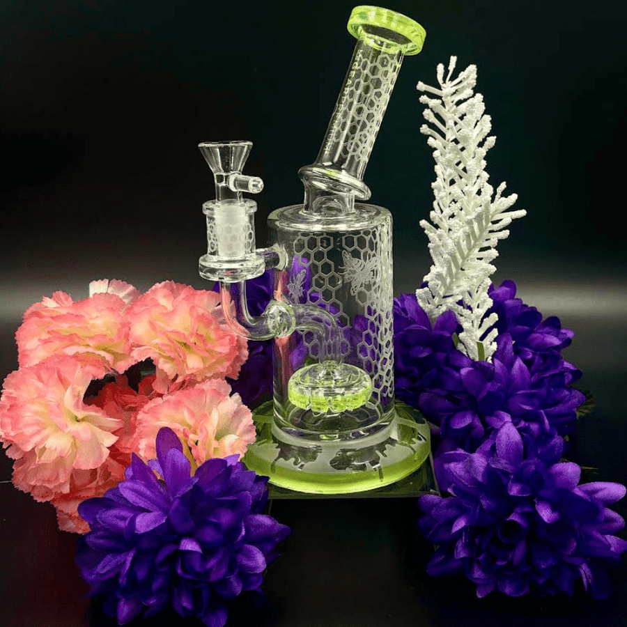 Gear Premium Swarm Concentrate Bubbler 8.5" Steinbach Vape SuperStore and Bong Shop Manitoba Canada