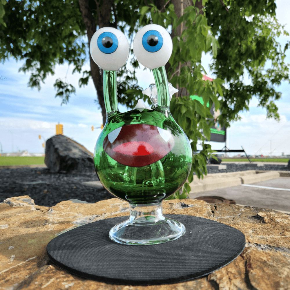 Hemper Tech Globgoblin Monster Bong-8.5" 8.5" / green Steinbach Vape SuperStore and Bong Shop Manitoba Canada