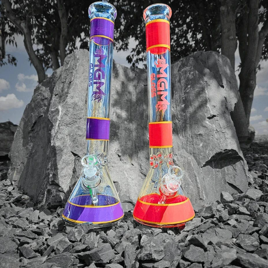 MGM Glass 7mm Colour Blocked Beaker Bong 18" Steinbach Vape SuperStore and Bong Shop Manitoba Canada