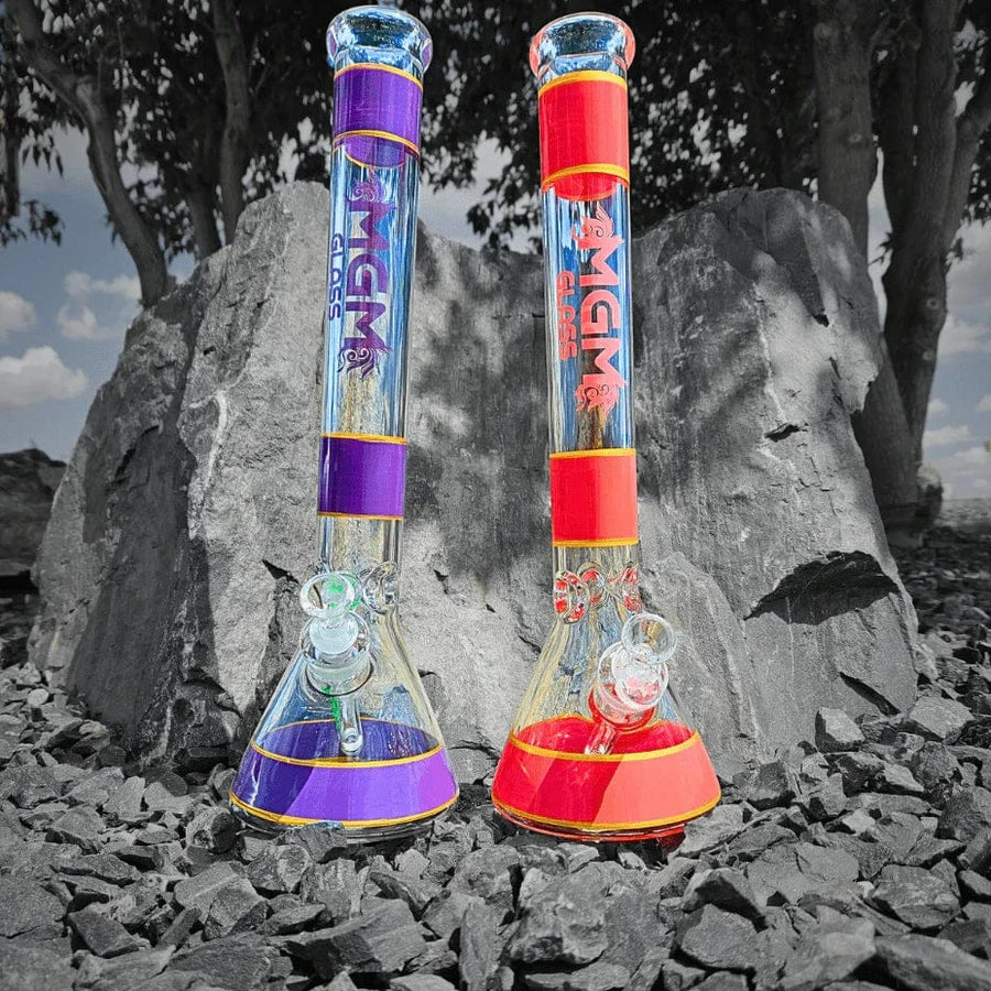 MGM Glass 7mm Colour Blocked Beaker Bong 18" Steinbach Vape SuperStore and Bong Shop Manitoba Canada