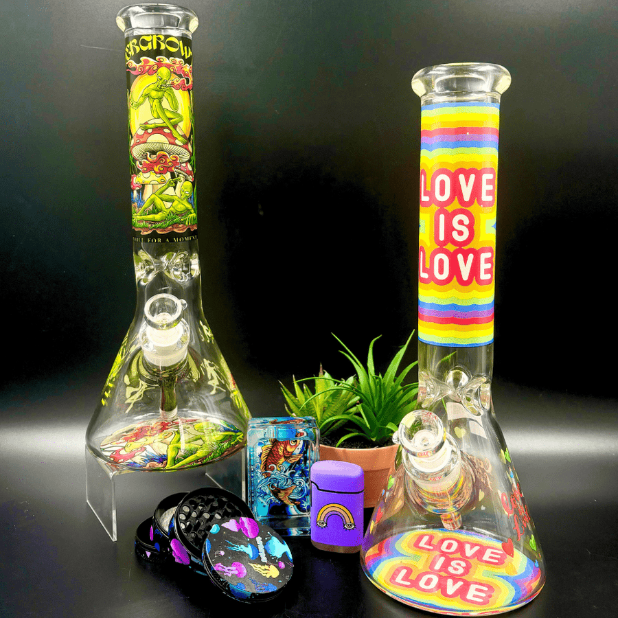 Retro 7mm Exclusive Licensed Beaker 14" Steinbach Vape SuperStore and Bong Shop Manitoba Canada