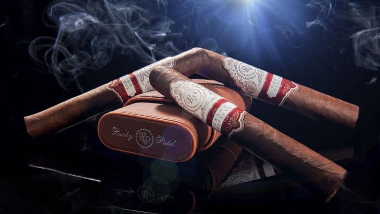 Rocky Patel Grand Reserve Robusto-Nicaraguan Steinbach Vape SuperStore and Bong Shop Manitoba Canada