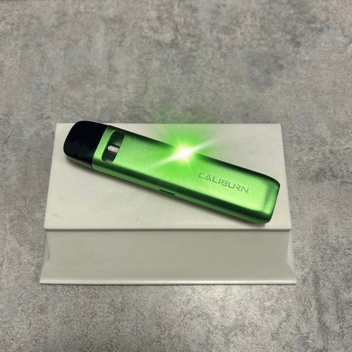 Uwell Caliburn G4 Mini Pod Kit Grass Green Steinbach Vape SuperStore and Bong Shop Manitoba Canada
