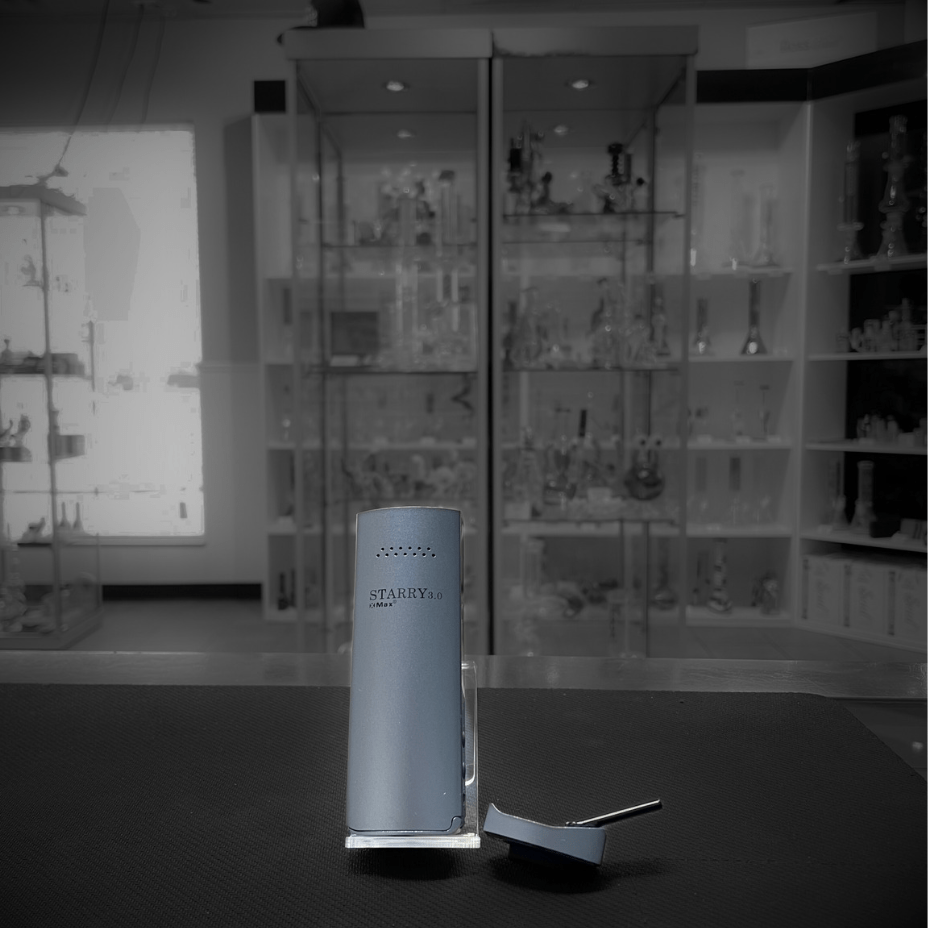 Xvape Starry 3.0 Vaporizer Steinbach Vape SuperStore and Bong Shop Manitoba Canada